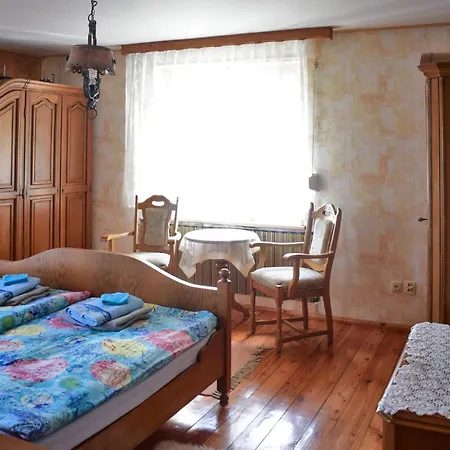 3 Bedroom Beautiful Home In Darlowo 度假居